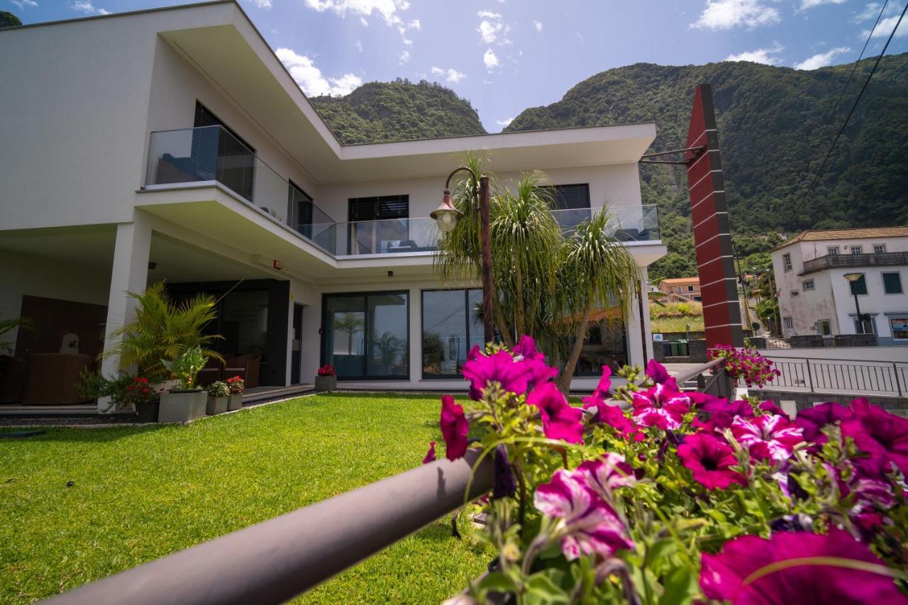 Enxurros House *
